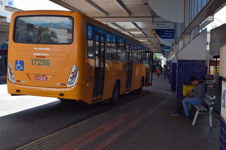 Cleiton Foss Chapecó – O vereador Cleiton Fossá, através do Projeto 061/18, tem proposta concreta para o incentivo ao uso do transporte coletivo e para a implementação de ciclovias em Chapecó,...