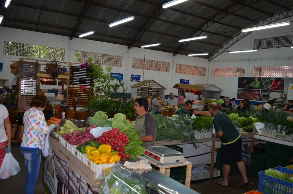 Cleiton Foss Chapecó – A Câmara de Vereadores de Chapecó vota nesta quinta-feira, dia 23, o Projeto de Lei 97/2018, que trata sobre a regulação de Feiras Livres de Agricultores em Chapecó. A...