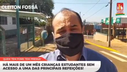 Cleiton Fossá Em transmissão ao vivo nesta quinta-feira (23), o vereador Cleiton Fossá, demonstrou a sua indignação frente à posição da Prefeitura de Chapecó, de...