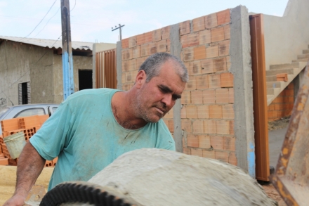 Cleiton Fossá Uma vida sofrida, de muito trabalho, superação e dedicação. Assim, pode ser definida a história que você vai conhecer e se inspirar. Luiz Leonel Leal, tem as mãos calejadas do...