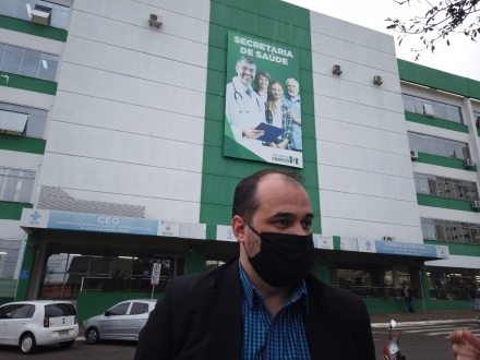 Cleiton Fossá Nesta segunda-feira, 1, Cleiton Fossá protocolou o Requerimento 13/2020, solicitando informações de interesse público à respeito dos atendimentos que estão paralisados no Sistema...
