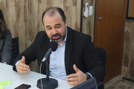 Cleiton Fossá Na manhã desta terça-feira (09) Cleiton Fossá participou do Programa Estúdio Condá, com Raquel Lang, para debater sobre o momento político atual. O momento também foi oportuno para...